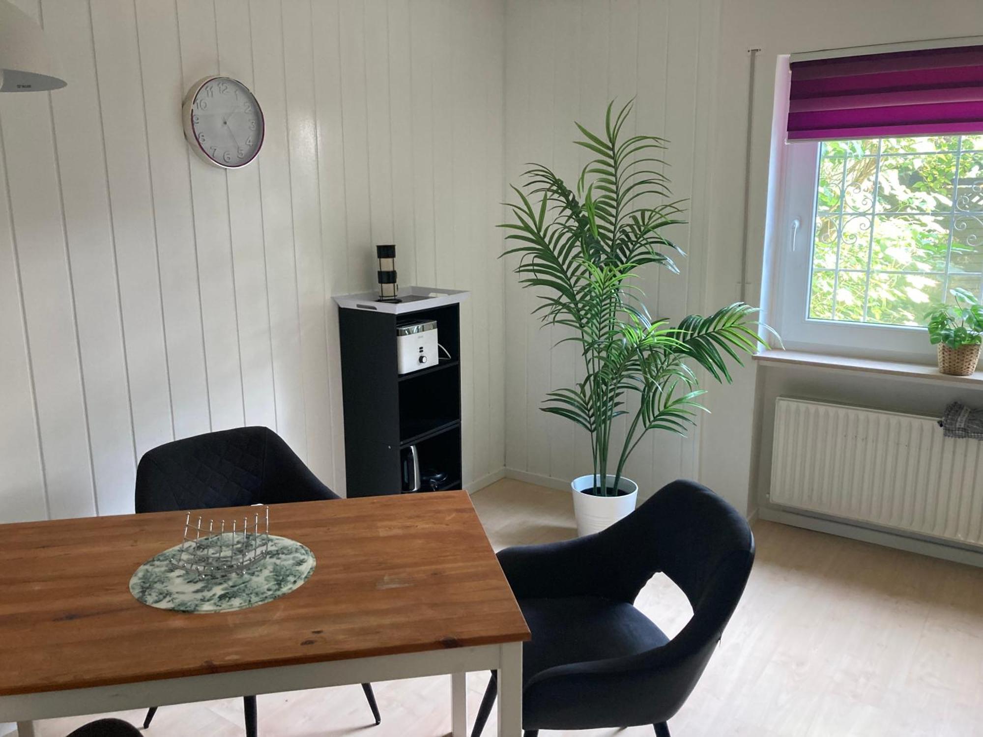 Amselweg Am Waldrand Gelegen Netflix Eigener Carport Uvm Apartment Taunusstein Luaran gambar