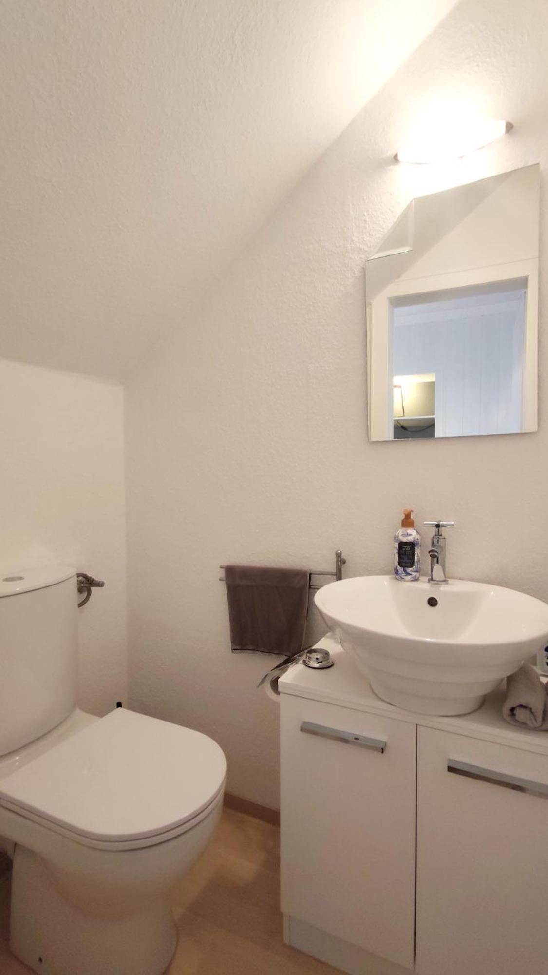 Amselweg Am Waldrand Gelegen Netflix Eigener Carport Uvm Apartment Taunusstein Luaran gambar